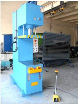 dụng cụ thuỷ lực